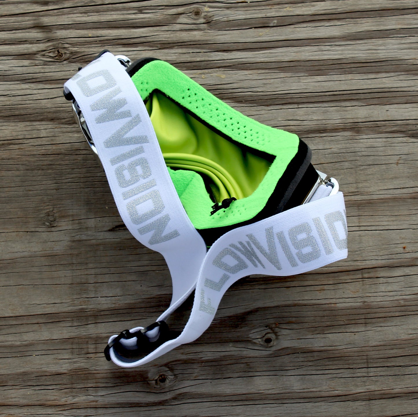 Flow Vision Rythem™ Motocross Goggle: Platinum