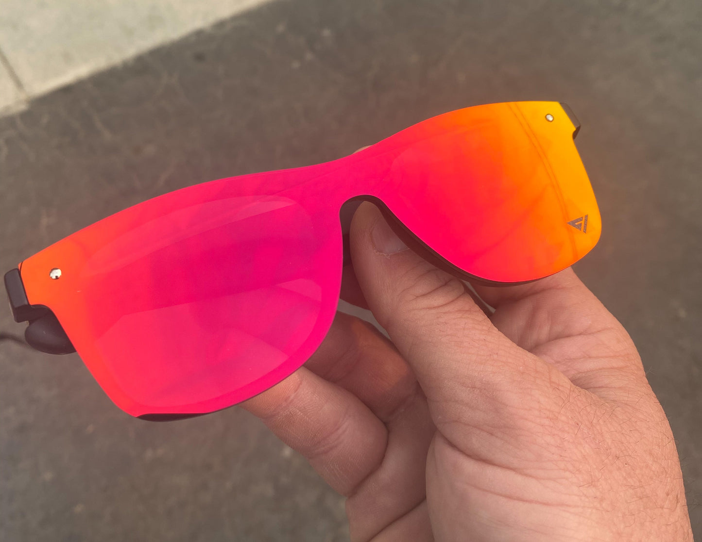 Flow Vision Rythem™ Sunglasses: Magma(Red/Black)
