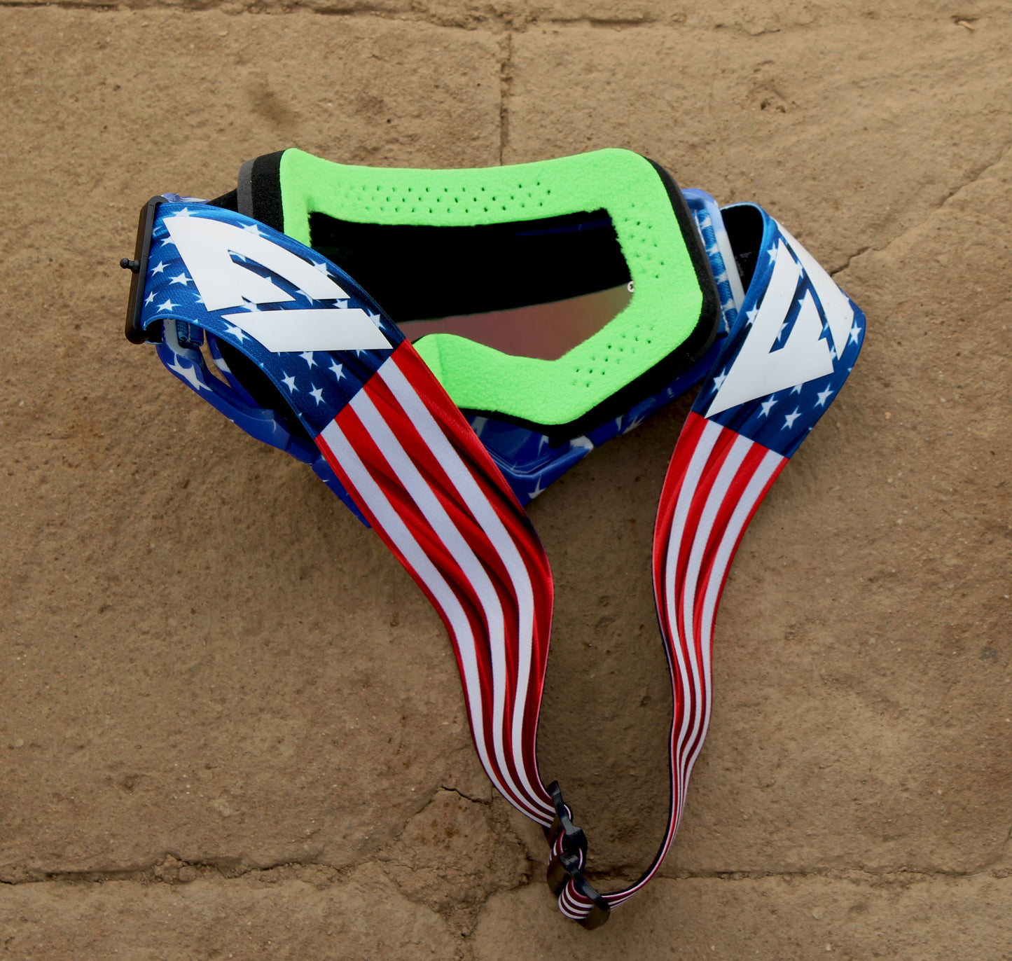 Flow Vision Rythem™ Motocross Goggle: Independence