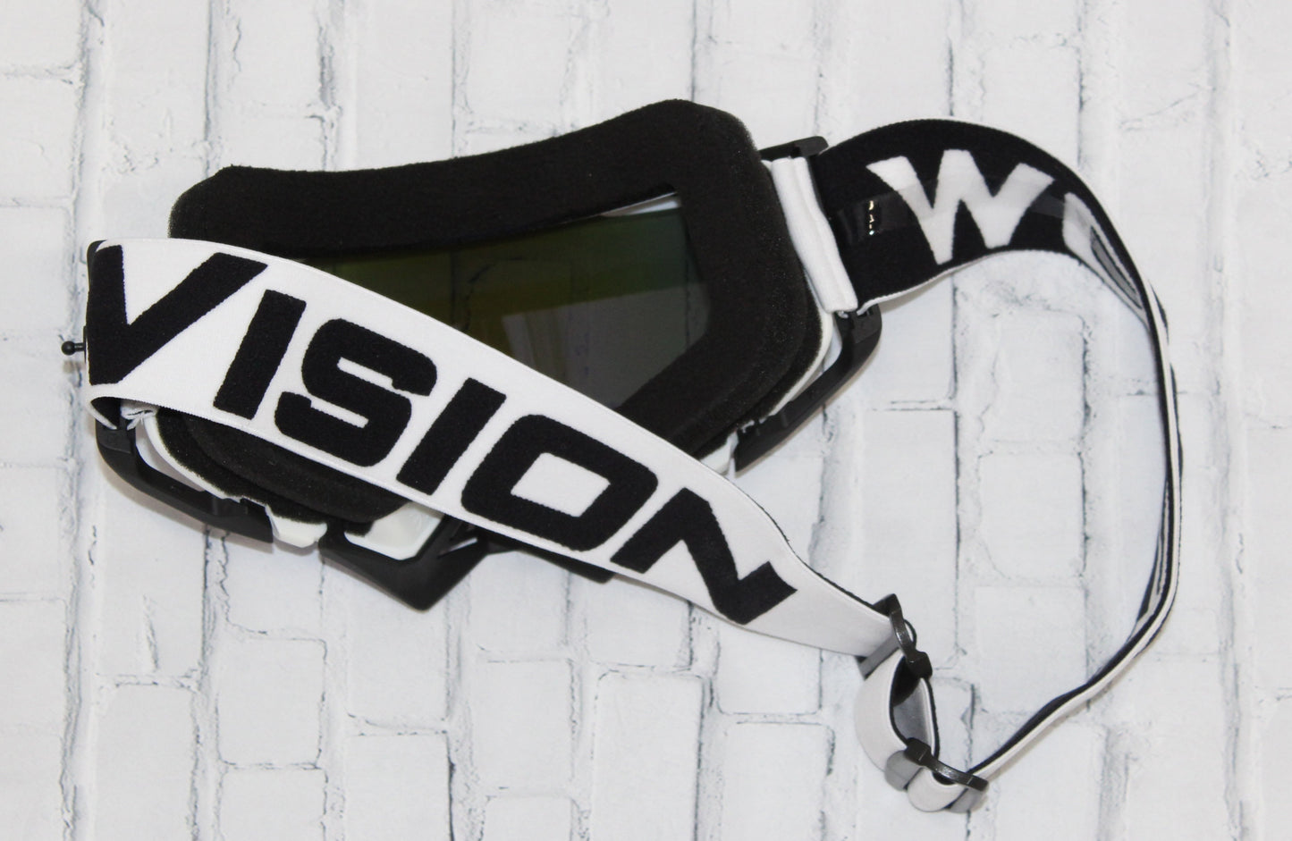 Flow Vision Rythem™ Motocross Goggle: White/Black