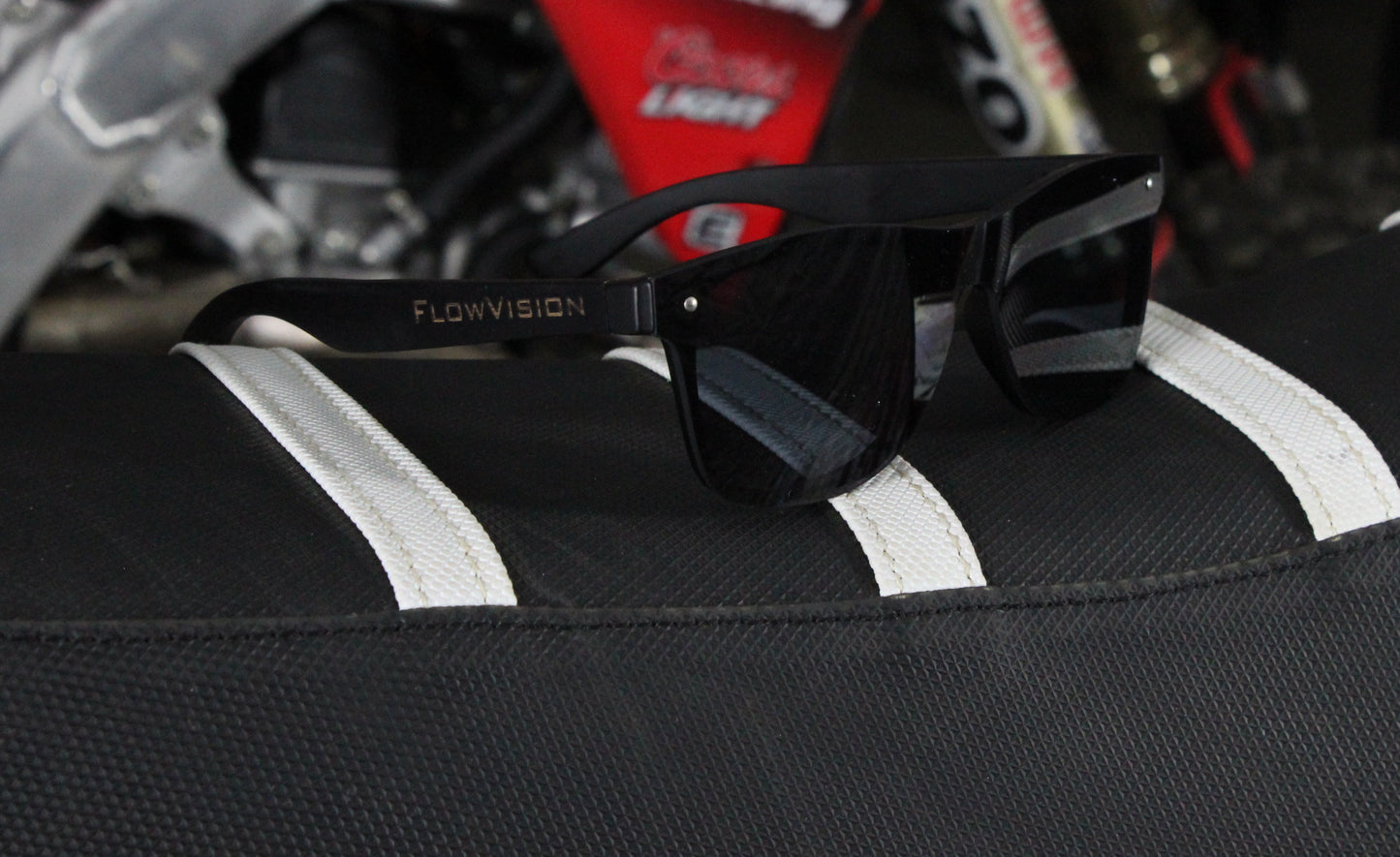 Flow Vision Rythem™ Sunglasses: The Kitt